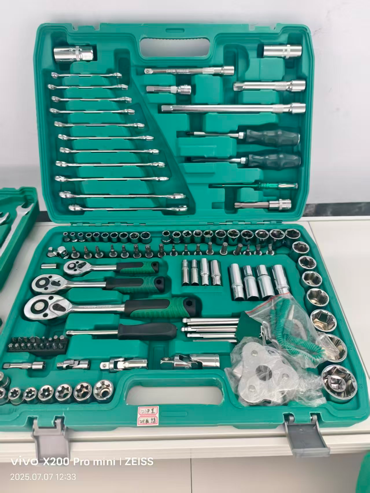 Bộ dụng cụ 121 món
